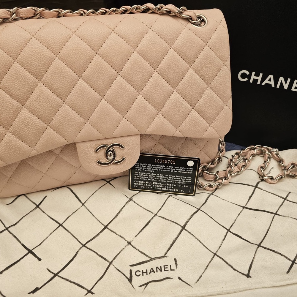 CHANEL Cream Bag